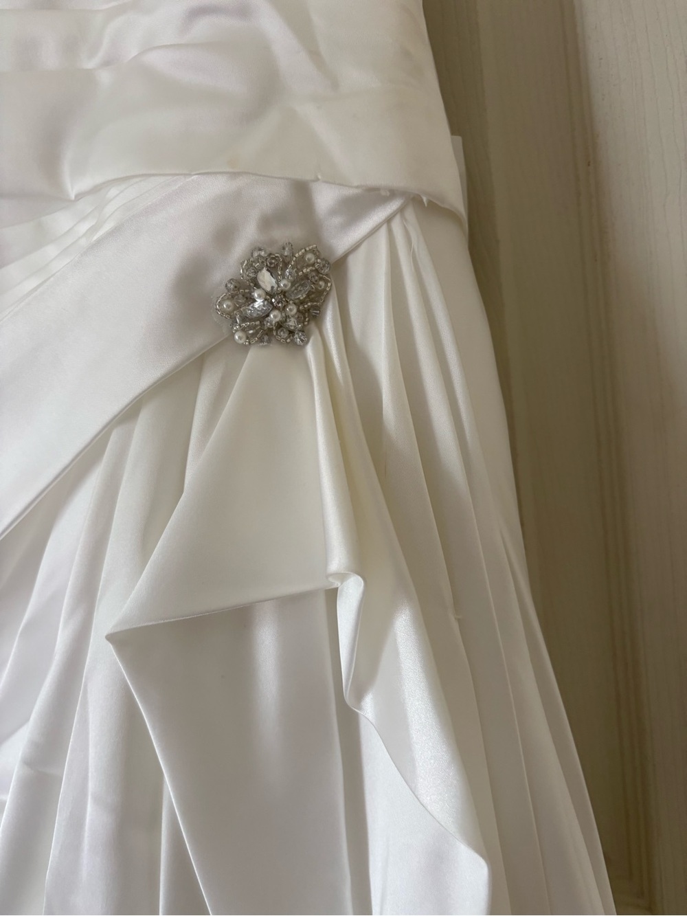 Size 18, Never Worn, Sophia Tolli Wedding Dress - Picture 5 of 10
